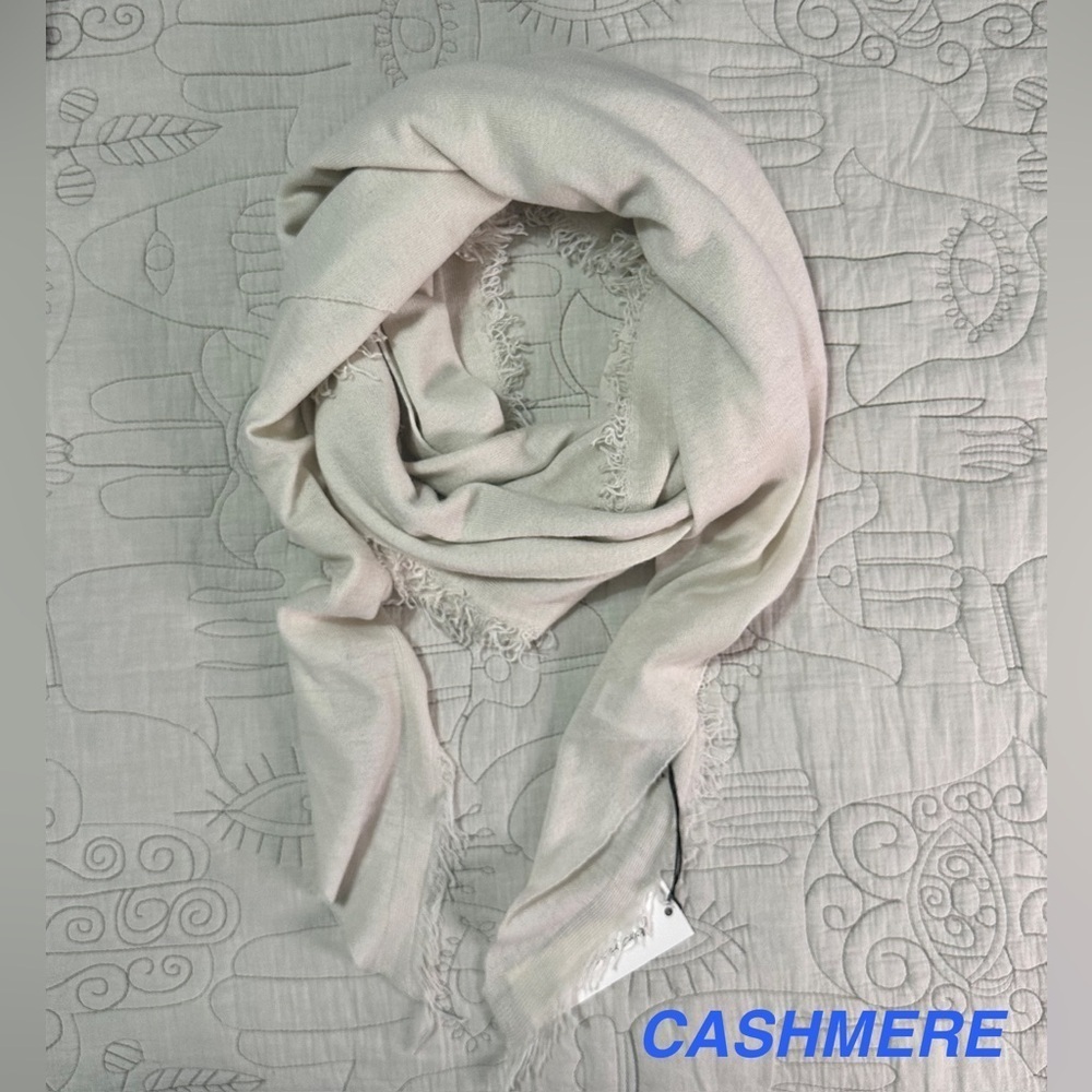 Unsubscribed Whisper-weight Cashmere Scarf Ivory Wrap